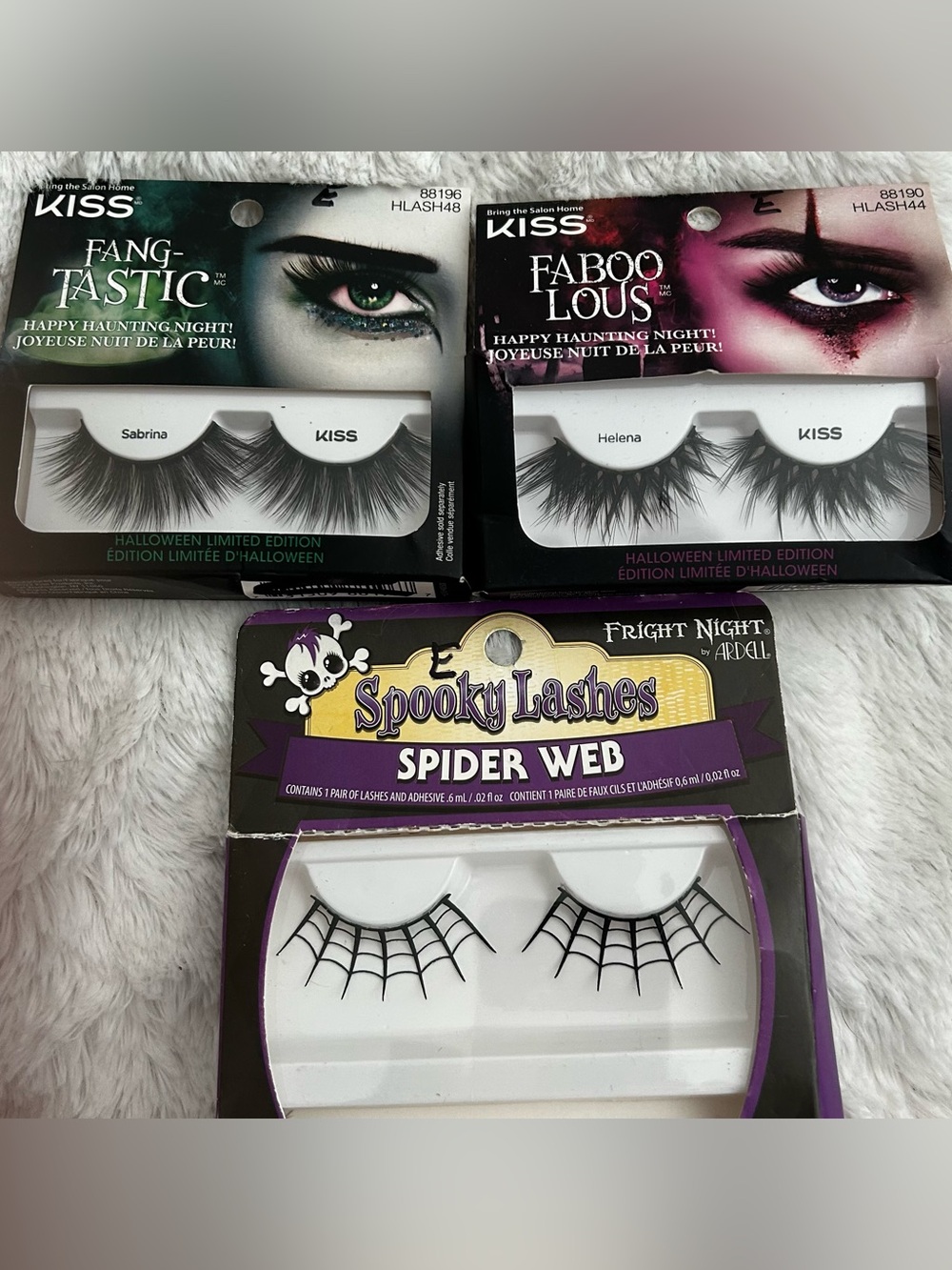 HOST PICK 😍💕🤩NIB three pairs of kiss and ARDELL lashes